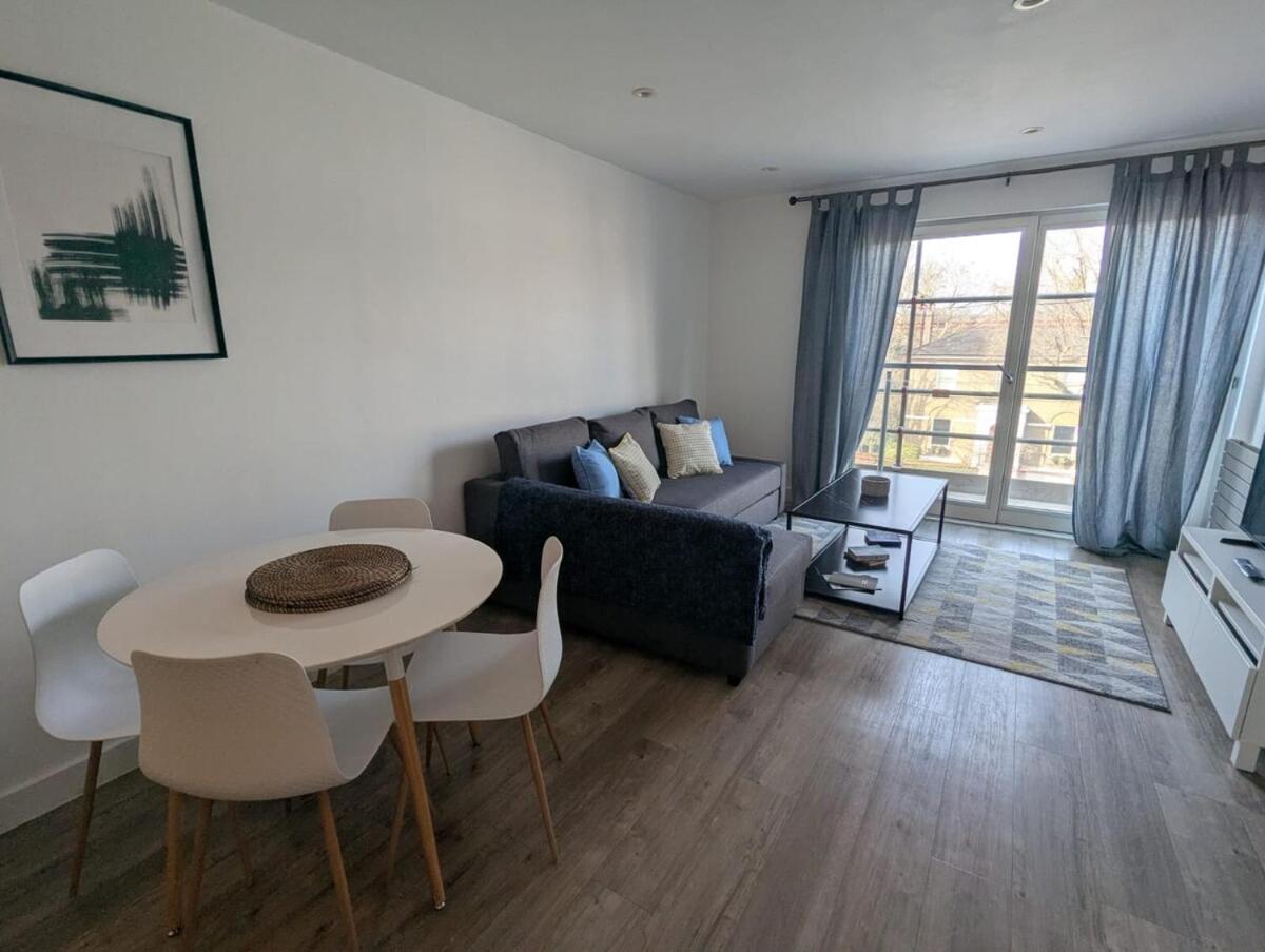 Modern Large Flat 1min To Stockwell Station With Skyscraper View Londra