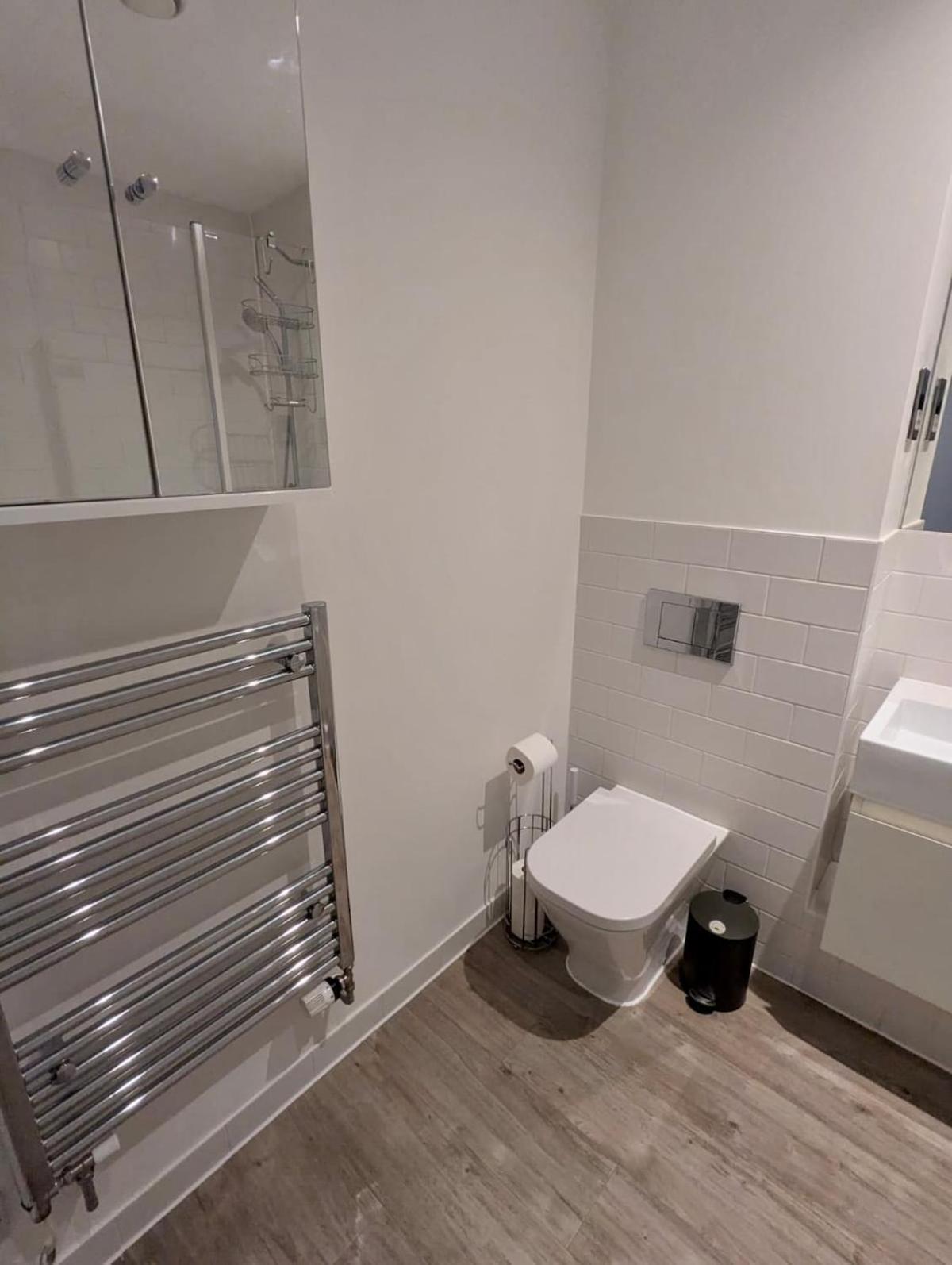 Modern Large Flat 1min To Stockwell Station With Skyscraper View